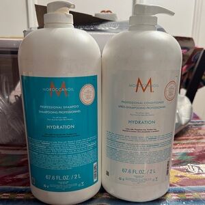Moroccanoil Hydration Shampoo and Conditioner Duo - Blue and White